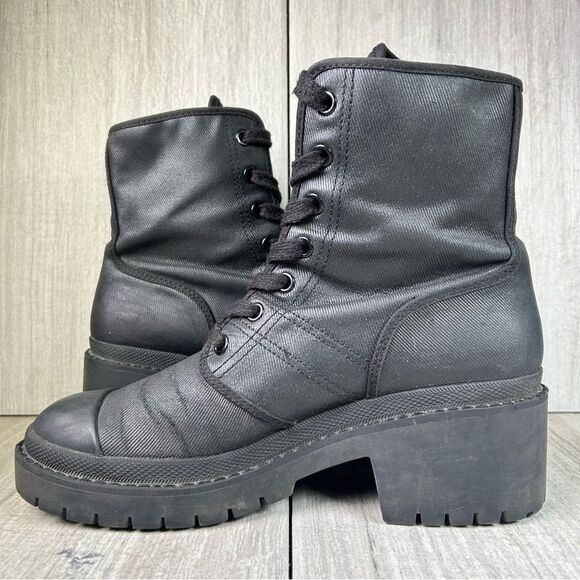 Marc Jacobs Black Waxed Canvas Combat Bristol Boot Lace Up Womens Size 10 EUR 40 - Picture 2 of 11